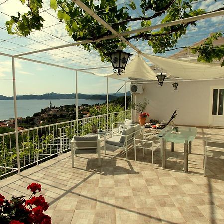 Apartments Cervelin Lopud المظهر الخارجي الصورة