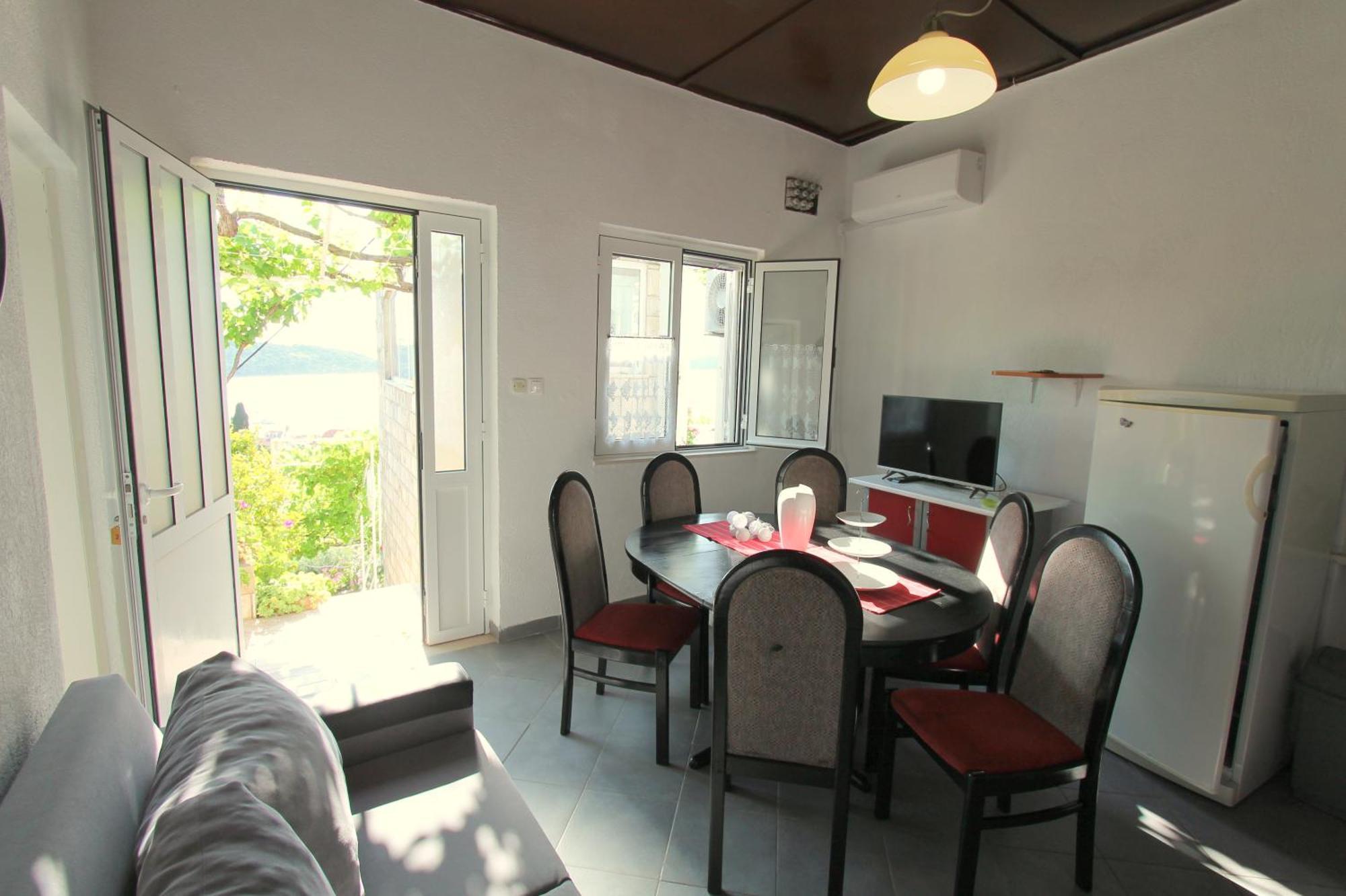 Apartments Cervelin Lopud الغرفة الصورة